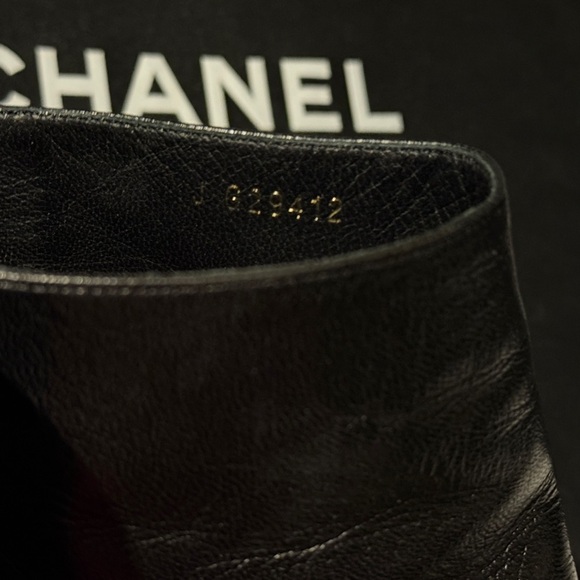 Chanel Black Ankle Boots with Quilted Detailing - Picture 3 of 10